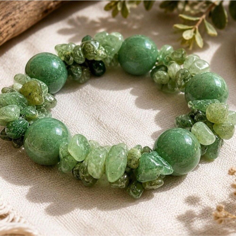 Vintage Green Aventurine Chunky Beaded Stretch Bracelet Natural Stone Chip Boho